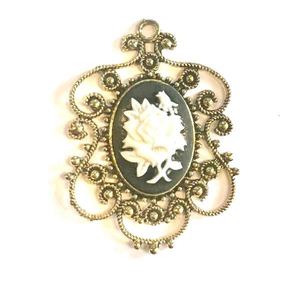 Steampunk kettinghanger Sharon