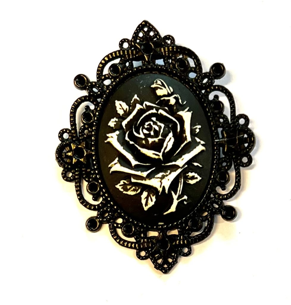 Steampunk camee Black Rose